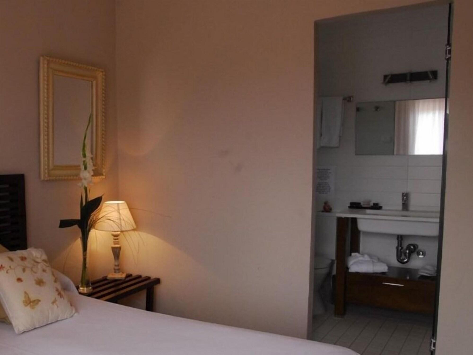 Boutique Hostal La Curandera De Salinas Sant Francesc de s'Estany Eksteriør billede