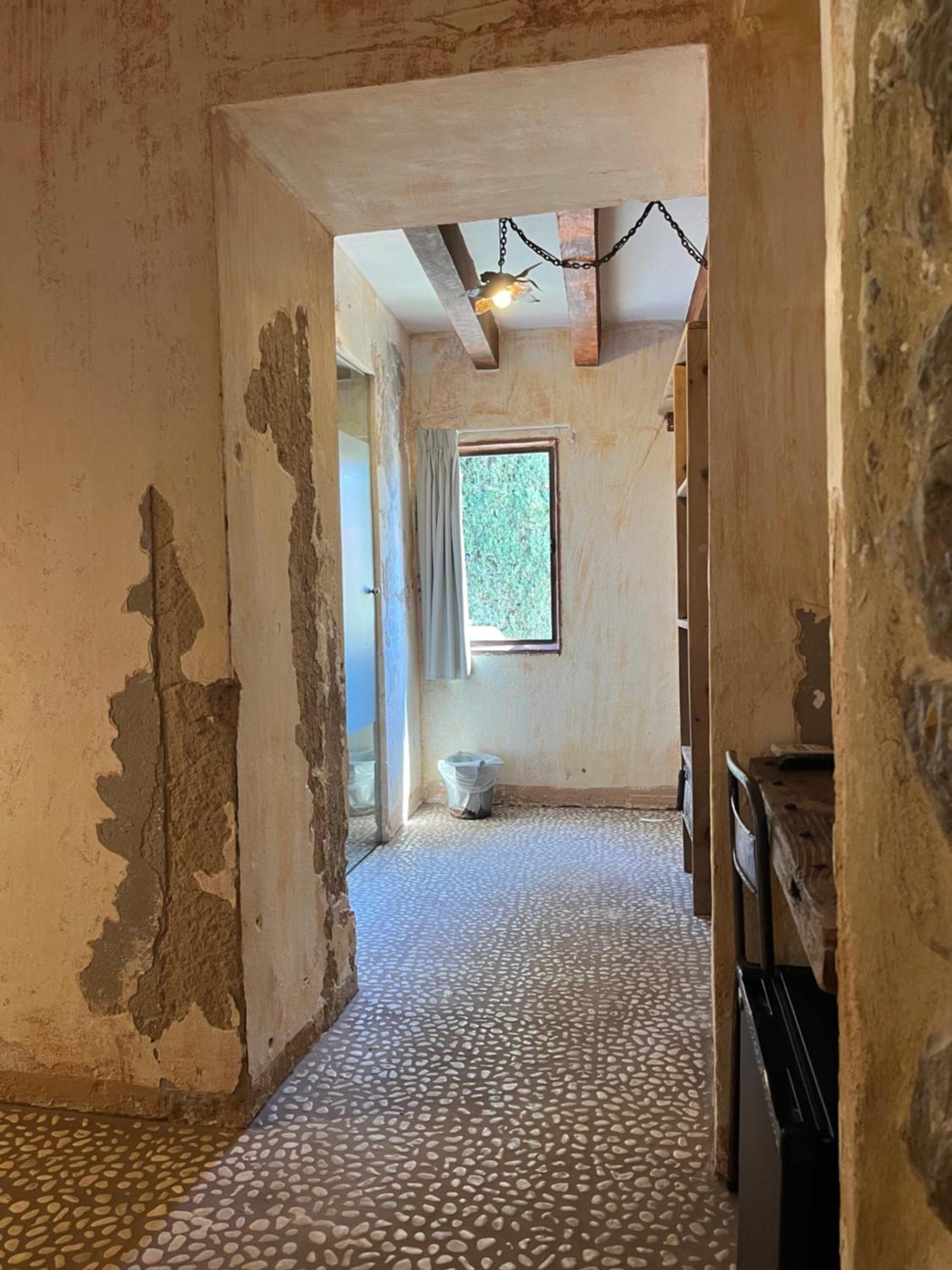 Boutique Hostal La Curandera De Salinas Sant Francesc de s'Estany Eksteriør billede