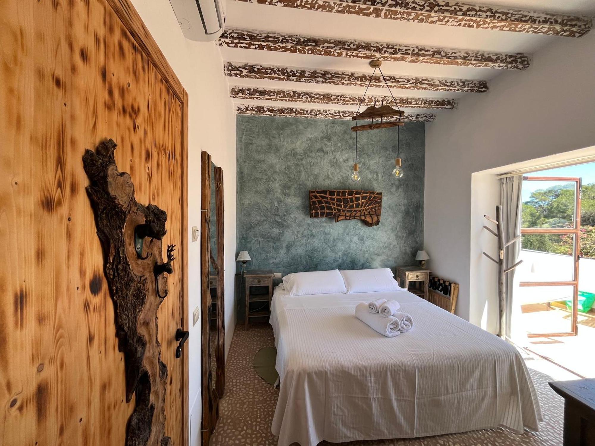 Boutique Hostal La Curandera De Salinas Sant Francesc de s'Estany Eksteriør billede