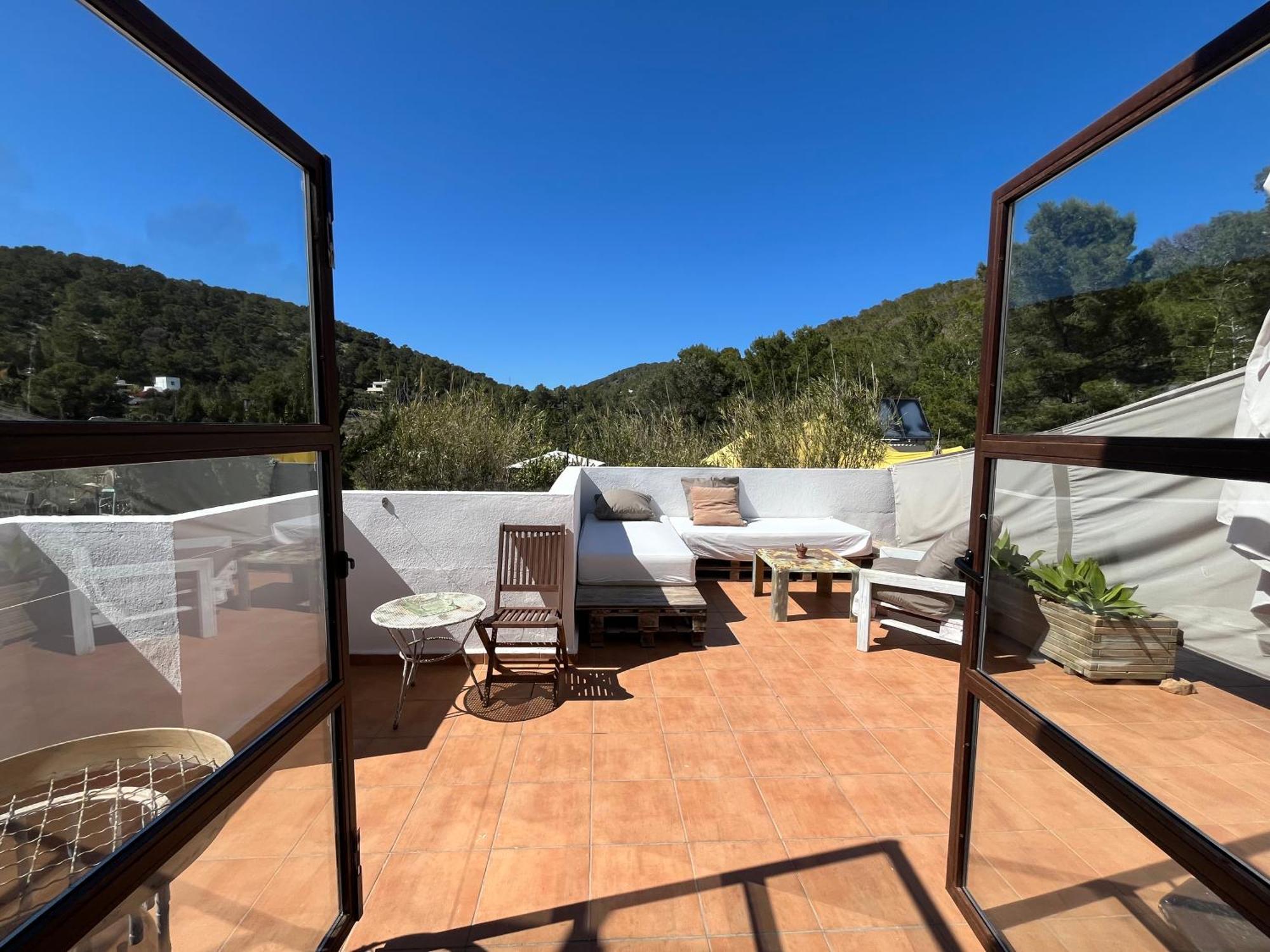 Boutique Hostal La Curandera De Salinas Sant Francesc de s'Estany Eksteriør billede