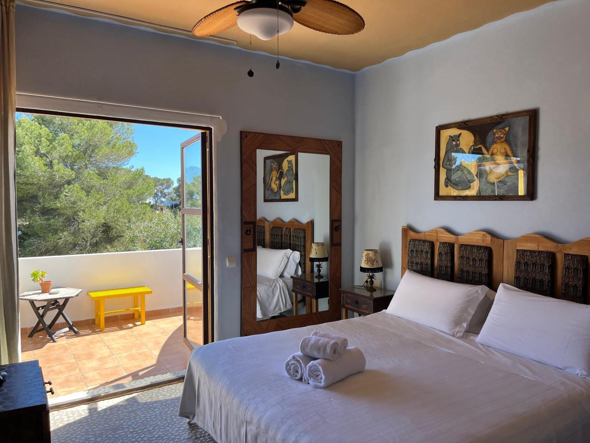 Boutique Hostal La Curandera De Salinas Sant Francesc de s'Estany Eksteriør billede
